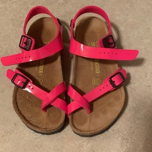 Birkenstock’s girls sandals